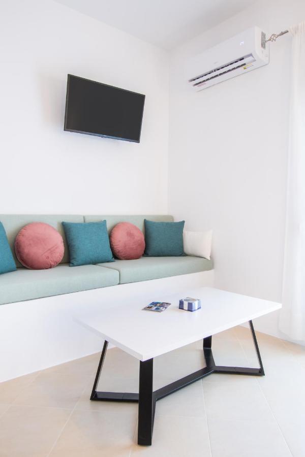 Anemos Guest Apts Karpathos Extérieur photo