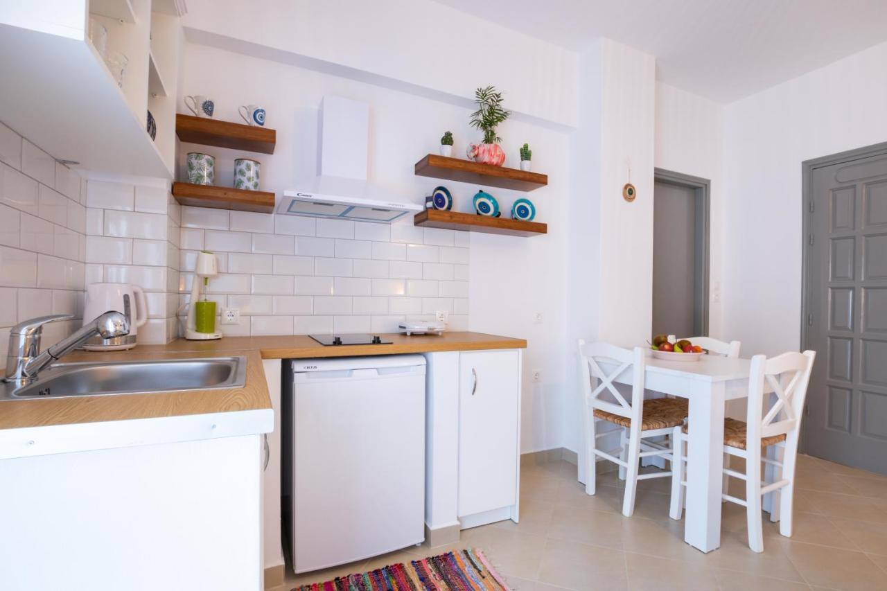 Anemos Guest Apts Karpathos Extérieur photo