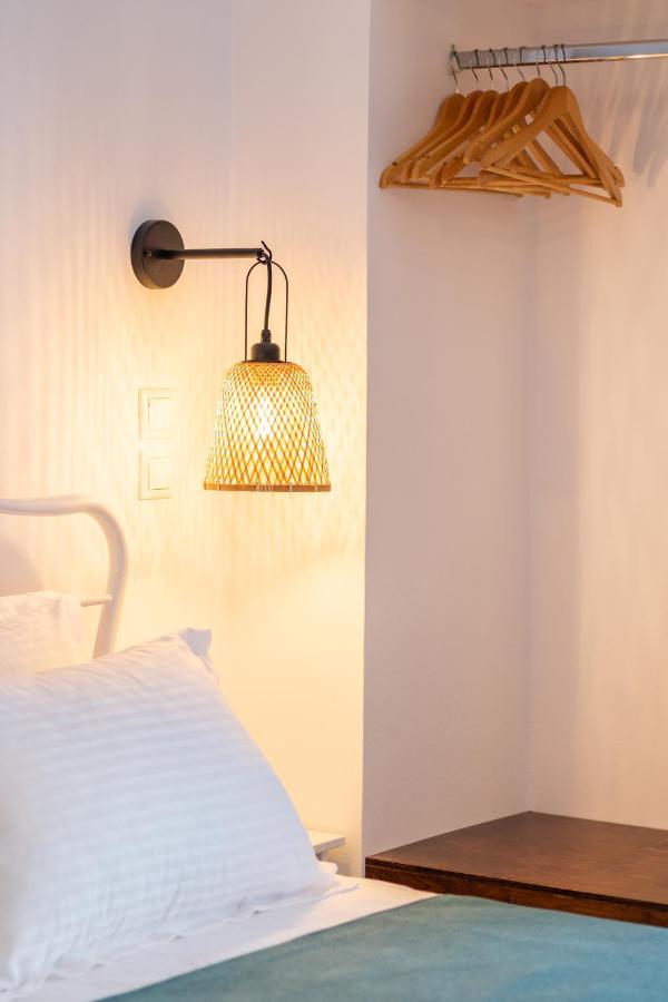 Anemos Guest Apts Karpathos Extérieur photo