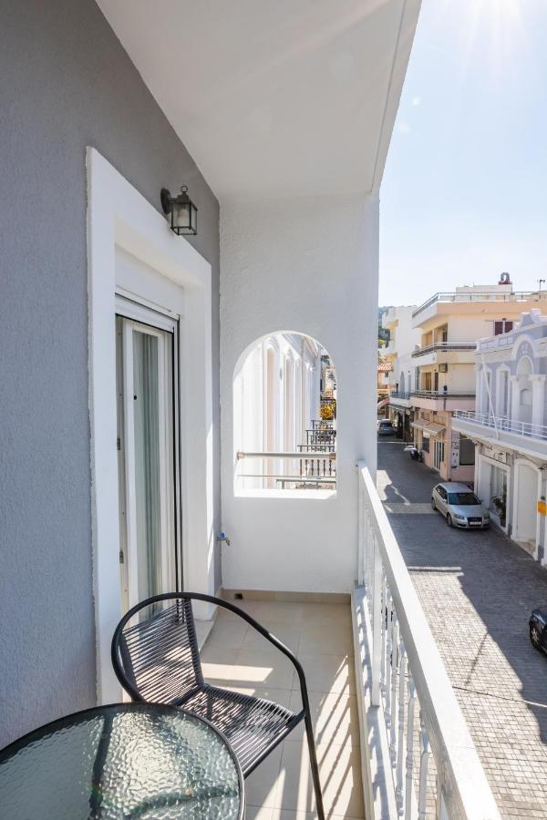Anemos Guest Apts Karpathos Extérieur photo